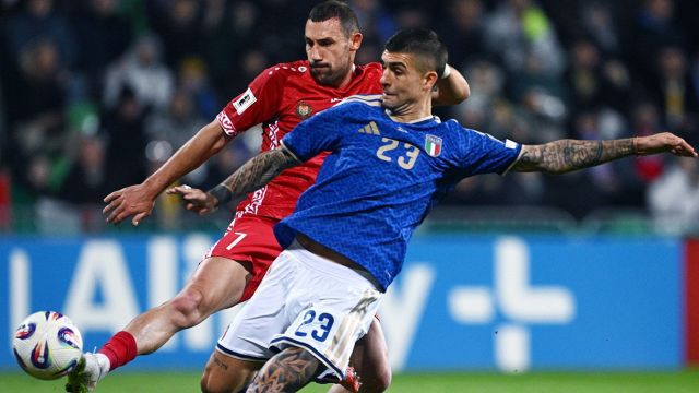 azzurri soporiferi, Mancini e Pio Esposito salvano la faccia