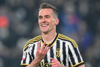 Juventus, l'incontro tra Milik e Alcaraz alle ATP Finals scatena l'ironia dei tifosi: web in tilt