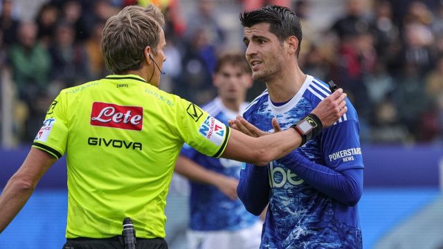 doveva fare gol col Cagliari. Poi attacca il Senegal per Diao