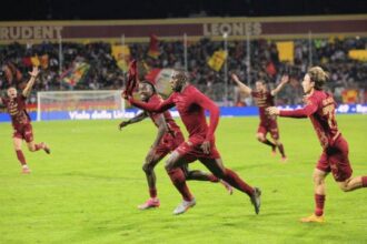 Okaka come Benjamin Button e il Ravenna sogna. Frenano Salernitana e Benevento, la Torres esonera Pazienza