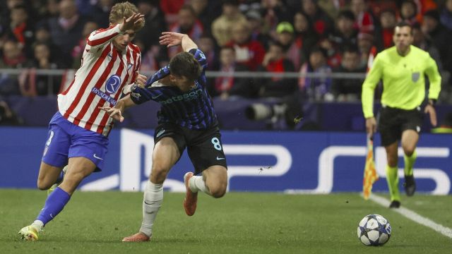 giallo sul primo gol, rigori negati e simulazioni, quanto lavoro per Letexier