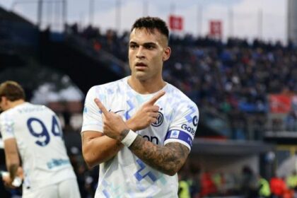 dura risposta alle critiche, la grigliata promessa e la rivincita. Chivu spiega l'abbraccio