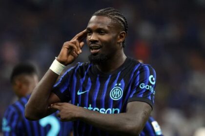 le formazioni ufficiali. Thuram, Rabiot, Pulisic, le scelte di Chivu e Allegri per il derby