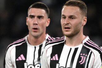 Capello rimprovera Vlahovic in tv, Boban se la prende con Koopmeiners