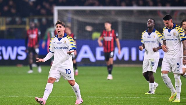 ad Allegri non bastano Leao e Saelemaekers. Bernabé dipinge, Suzuki disattento