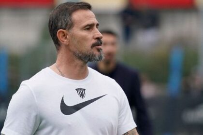 Auteri esonerato di nuovo, panchina a Floro Flores