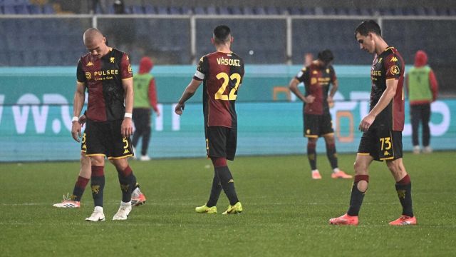 un tecnico passato a lavorare in tv è in pole, il retroscena su Vieira, avanza il made in Italy