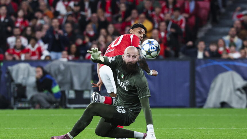 Champions: Mou supera Conte 2-0, il Napoli cade contro il Benfica - Calcio
