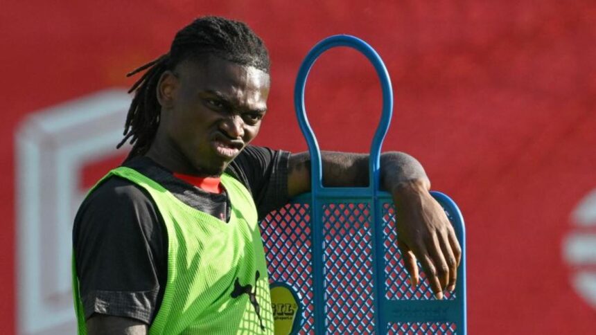 Milan-Verona, la formazione di Allegri: Leao in panchina?