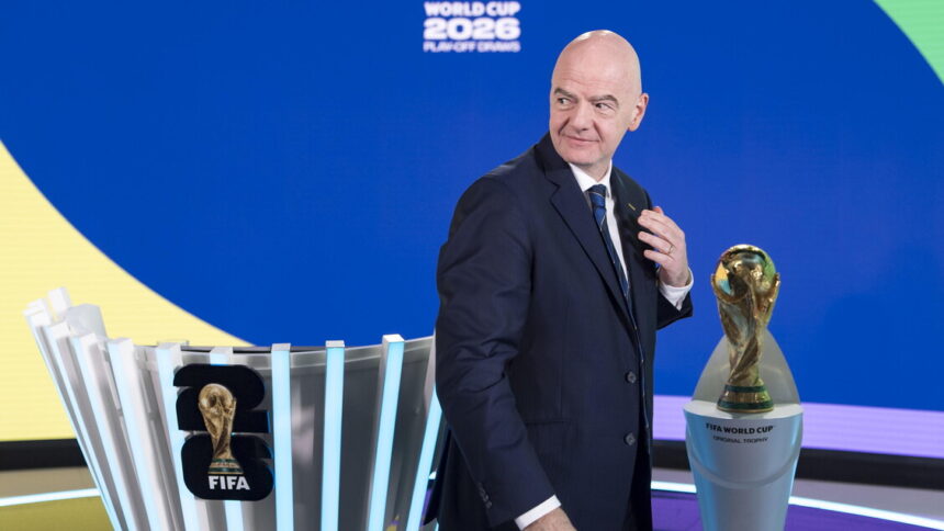 Mondiali:Infantino 'evento unico, come 104 Superbowl in un mese' - Calcio