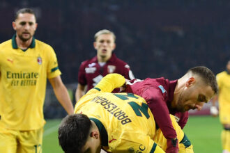 Il Milan vince in casa Torino in rimonta e torna primo - Calcio