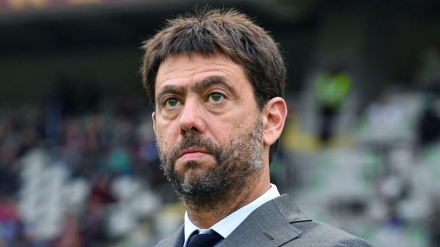 Juventus, Andrea Agnelli si inserisce nella guerra tra Elkann e Tether: tifosi scatenati sul web