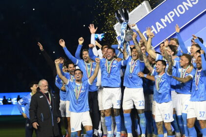 Napoli, De Laurentiis all'attacco dei vertici del calcio 'si gioca troppo' - Calcio