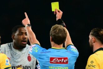 rigore ai granata, presunto fallo sul raddoppio e Leao ko. Bufera su Chiffi, che cosa è successo