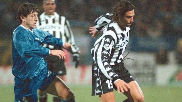 Ex Juventus Esnaider non si dà pace per la morte del figlio 17enne: "Non mi riprenderò mai"