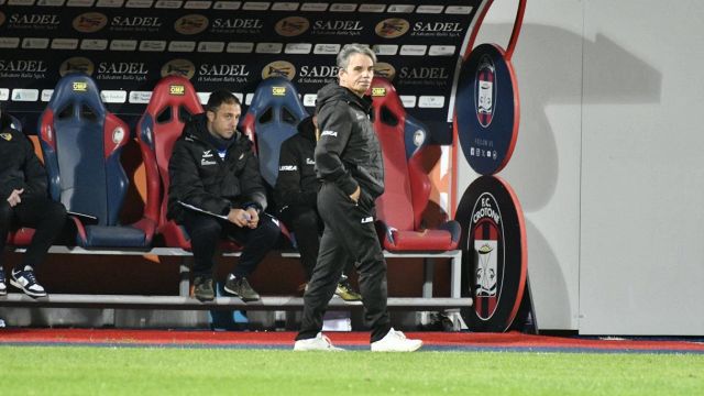 Il Giugliano di Capuano a picco, Garofalo con due gol salva il Foggia al 97’: quattro espulsi