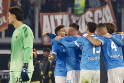 Serie A: il Napoli stende la Roma, Lautaro rilancia l'Inter - Calcio