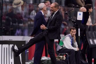 Il Napoli attacca Allegri, storie tese tra insulti e strette di mano negate. Il comunicato del club azzurro