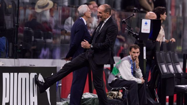 Il Napoli attacca Allegri, storie tese tra insulti e strette di mano negate. Il comunicato del club azzurro