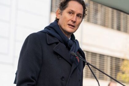 “Vale oltre 2 miliardi. Il no di Elkann? Tether rilancerà”