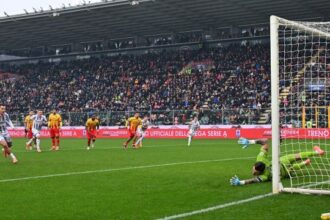 il Var aiuta Nicola, l’arbitro no e annulla un un gol e mezzo, fantasma Camarda