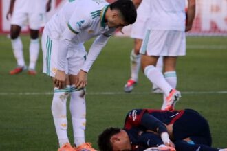 arbitro in tilt tra rigori revocati o ignorati, Var decisivo sul rosso a Celik, che caos