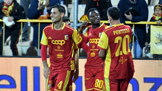 i dubbi sul rigore al 92’ ma c’era un altro penalty in avvio, coro amaro per De Laurentiis