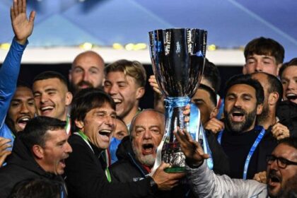 “Hojlund e McTominay non giocavano”