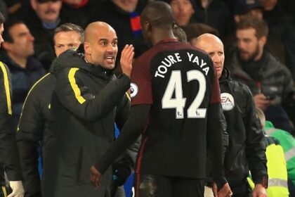 "E' un serpente e ha problemi con noi di colore"