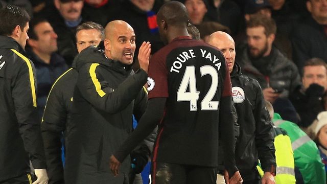 "E' un serpente e ha problemi con noi di colore"