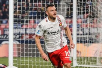 Vardy redivivo, doppietta da trascinatore al Dall'Ara. Disastro Casale