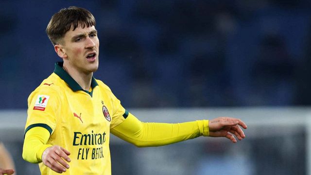 Torino-Milan, caos sul gol di Pulisic: il litigio sulla panchina granata. Saelemaekers, che sceneggiata: il web lo massacra