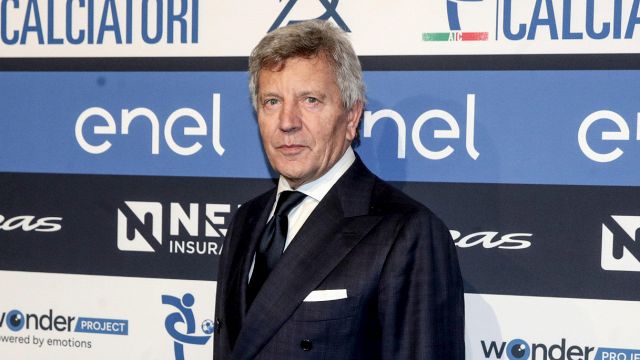 la Lega Calcio si piega alla Confederazione Asiatica, schiaffo alla Figc 