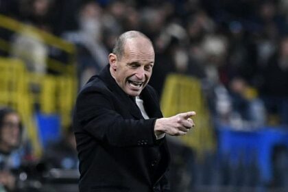 cosa rischia per gli insulti a Oriali