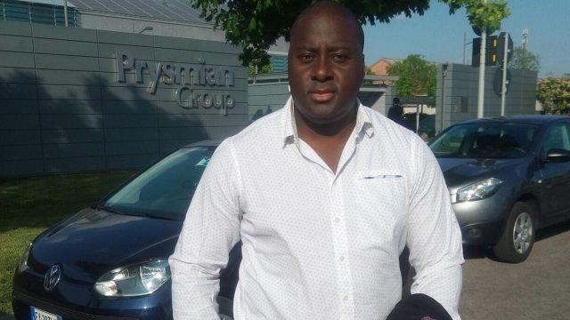 Bufera su Sportitalia, parla l'opinionista di colore e si sente sullo sfondo la canzone dei Watussi