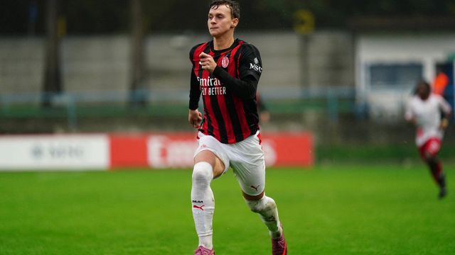 Chi è Maximilian Ibrahimovic, con il Milan, papà Zlatan e Allegri in Arabia per la Supercoppa