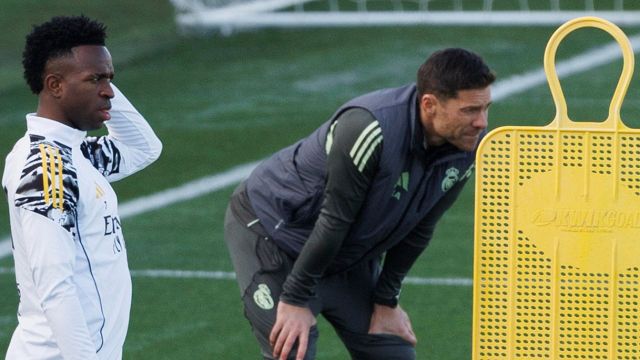 Champions 2025/2026, Bayern Monaco-Sporting Lisbona e Real Madrid-Manchester City in chiaro e differita su Tv8 e Cielo