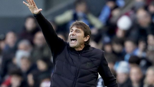 Napoli, Conte dà appuntamento a tutti a lunedì sera poi spiega il caso-Lukaku