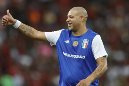 Brasile, truffa con l'Ia alla mamma dell'ex calciatore Adriano - Calcio