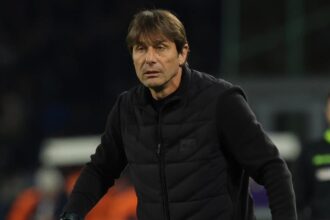 Antonio Conte: "Di Lorenzo? Temo rottura del legamento crociato"