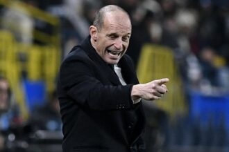 Milan, Allegri ha capito perché Leao può giocare solo come 9 poi zittisce lo studio e dà i numeri