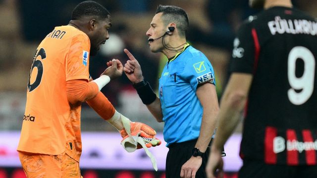 Mariani nella bufera non solo per il rigore al 95', web in tilt