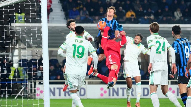 rissa in studio a Sky