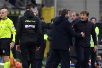 Due giornate di squalifica a Conte per il parapiglia in Inter-Napoli - Calcio
