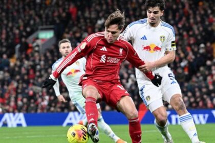 Chiesa, un disastro l’ultima col Liverpool. Fede incredulo, ma anche i tifosi lo scaricano: “Vai alla Juventus”