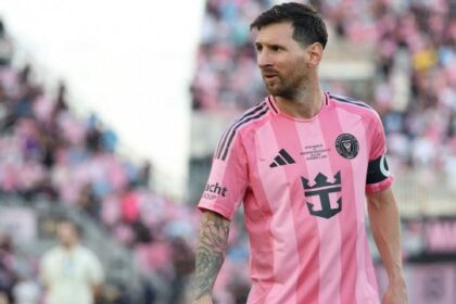 Benzema vuole giocare con Messi, l'Al-Ittihad tenta la pulce con contratto in bianco
