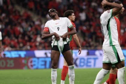 Marocco-Senegal la finale, caos Nigeria, Osimhen esce prima dei rigori, Lookman non tira, Chukwueze lo ciabatta