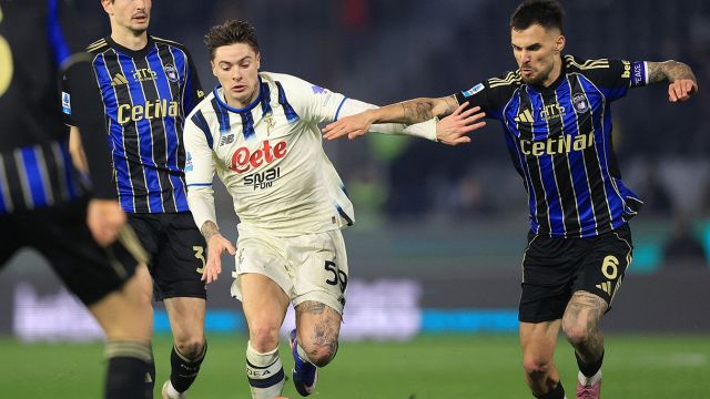 Krstovic in gol, poi spunta Durosinmi. Scuffet e Carnesecchi protagonisti