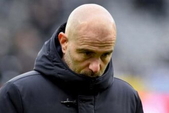 il club stizzito dai contatti con Juventus e City. Il messaggio di Guardiola