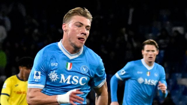 la storia sul gol annullato fa impazzire i tifosi